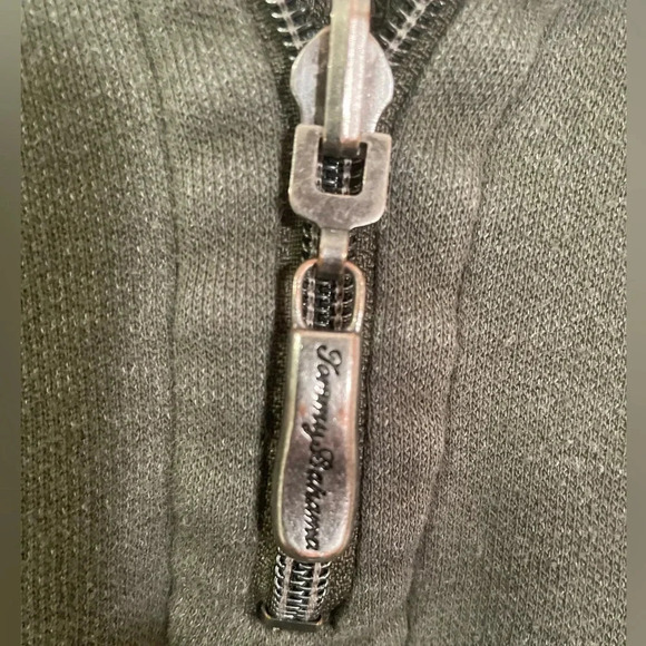 Tommy Bahama 1/4 Zip Pullover, Olive Green with Grey interior, Size Large - Picture 3 of 5